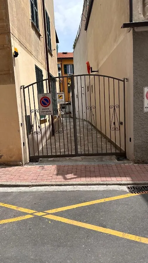 Edens House Con Parcheggio Privato Gratuito Apartment Rapallo Italy