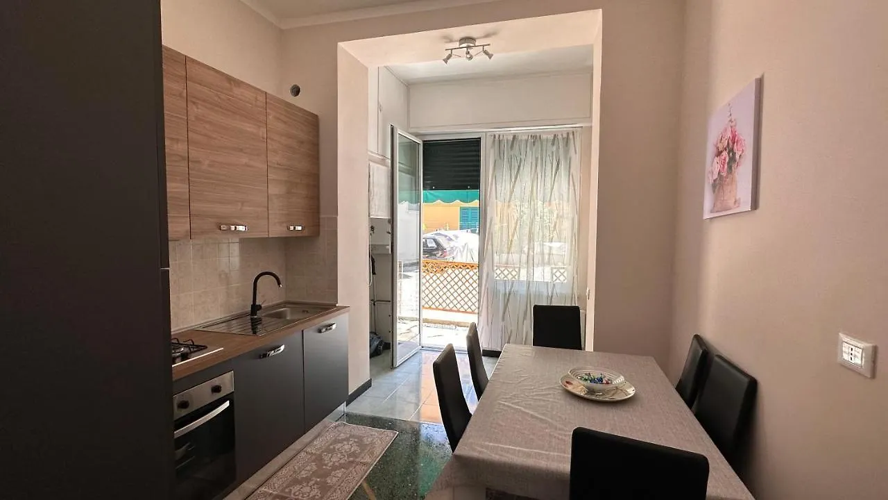 Edens House Con Parcheggio Privato Gratuito Apartment Rapallo