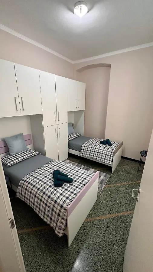 Edens House Con Parcheggio Privato Gratuito Apartment Rapallo 0*,